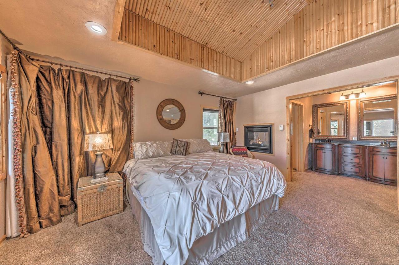 Spacious Ruidoso Home With Hot Tub And Fireplaces Extérieur photo