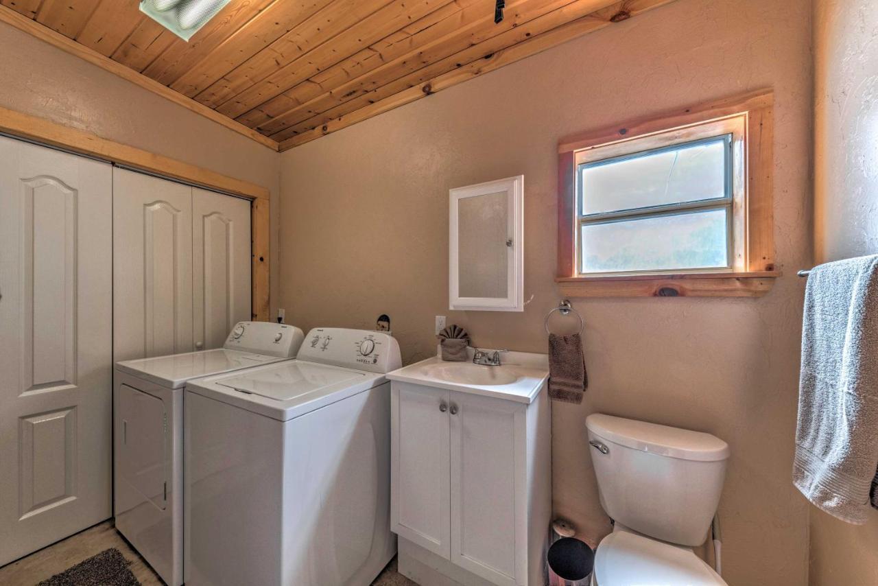 Spacious Ruidoso Home With Hot Tub And Fireplaces Extérieur photo