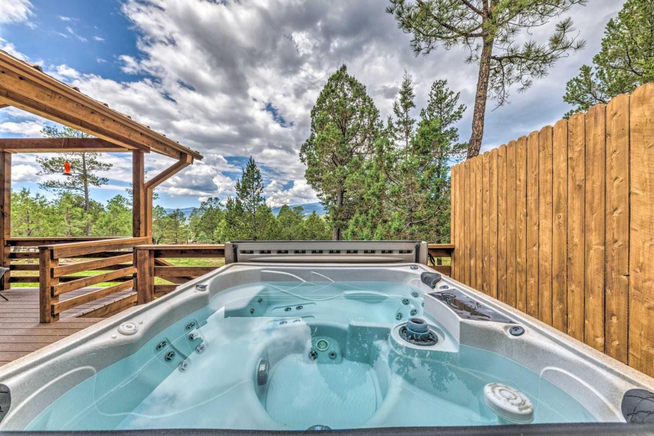 Spacious Ruidoso Home With Hot Tub And Fireplaces Extérieur photo